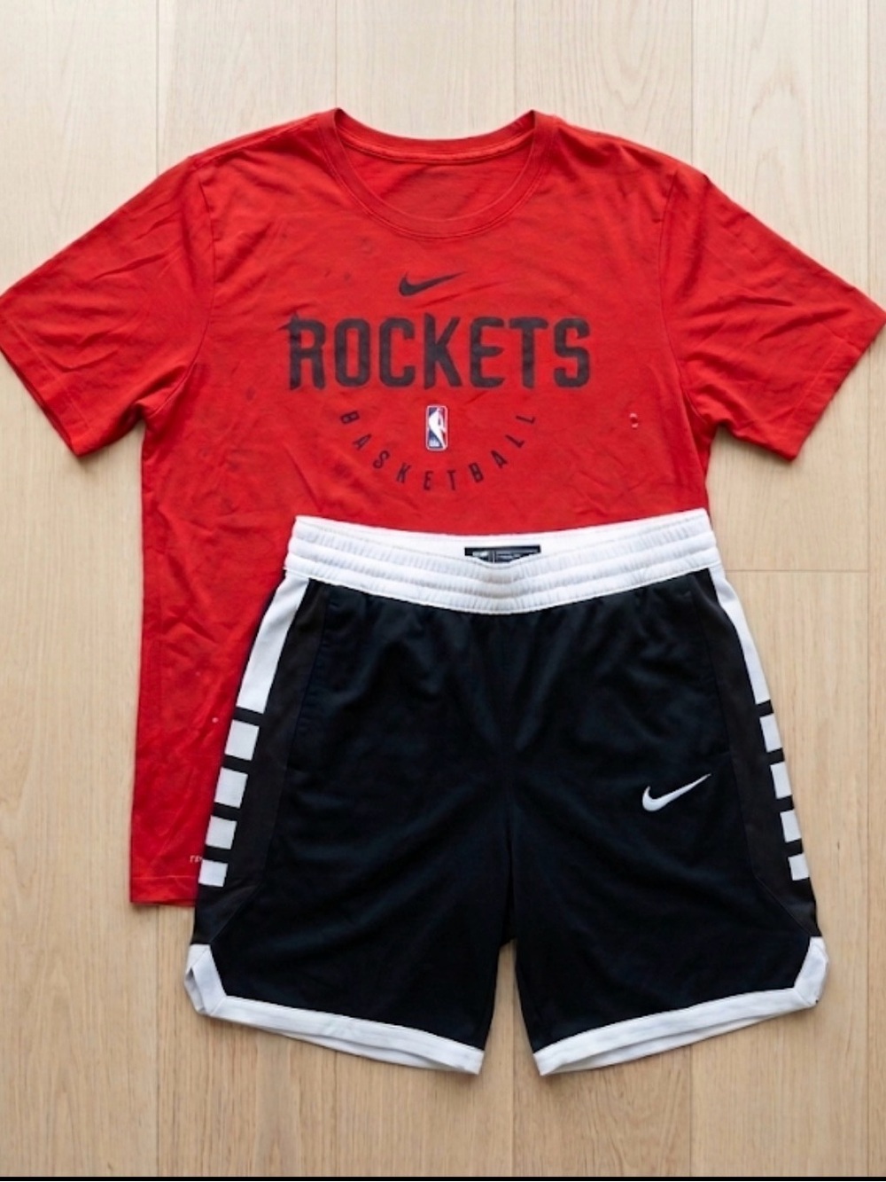 Kids - Nike Dri-Fit Red Rockets Basketball Tee & Black Shorts - Like New!